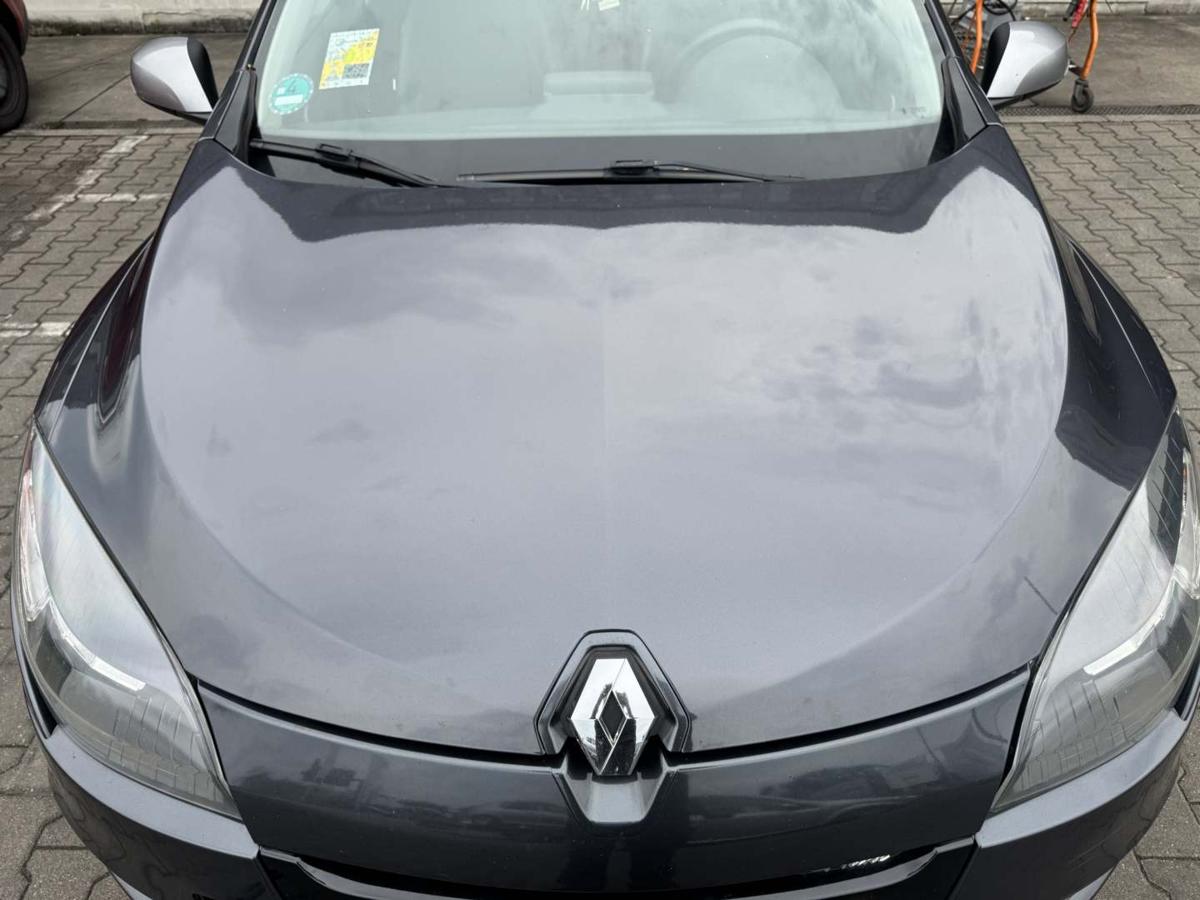 Renault Megane 3 Grandtour original Motorhaube TEB66 Graphitschwarz Bj.2011